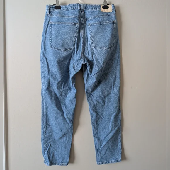 Sold - Picture 3 of 3